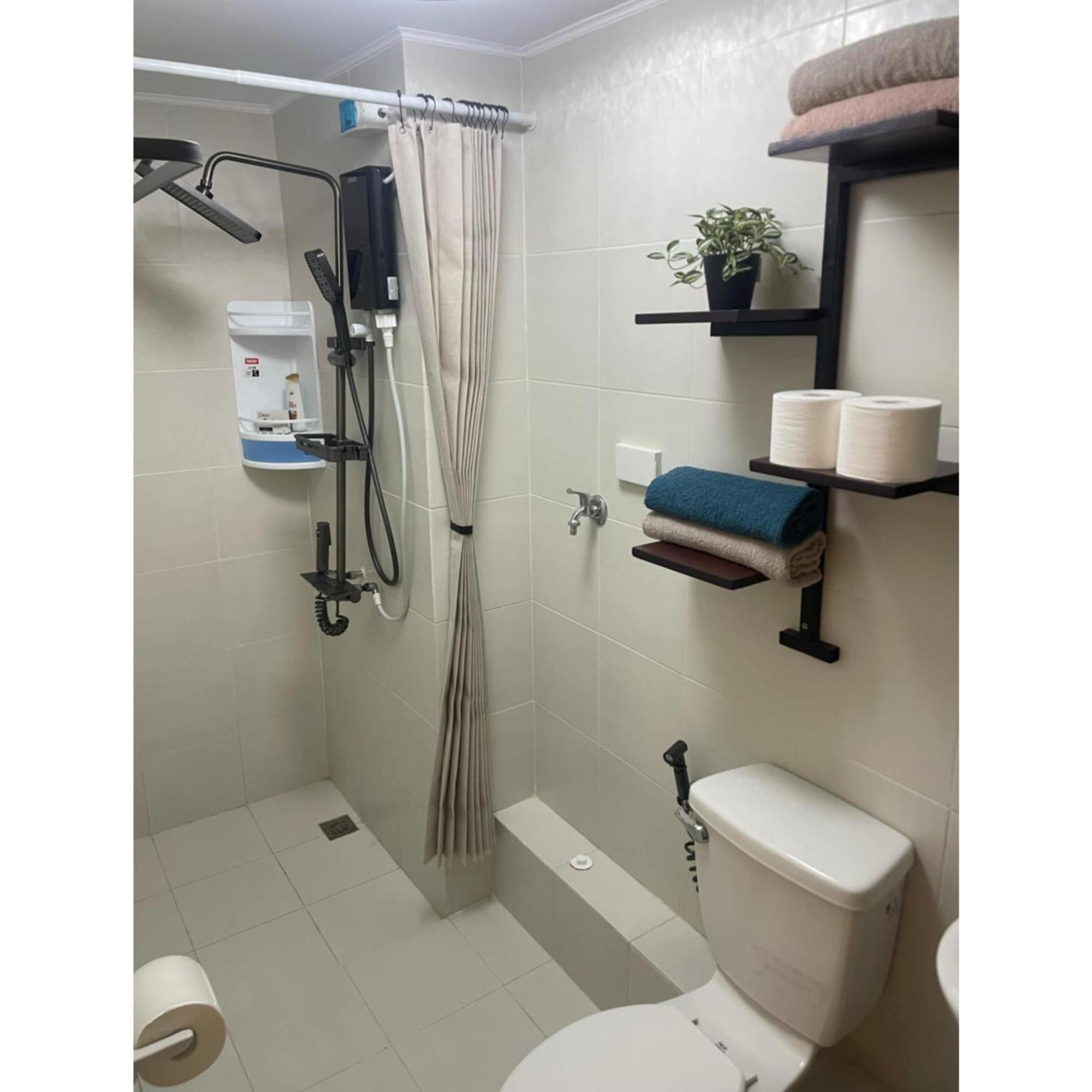 Marina Town Spatial Condominium Dumaguete City Exterior foto